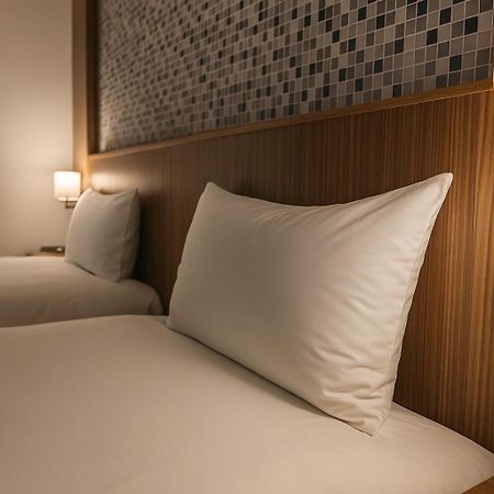 Sung Tai Hotel Kaohsiung Buitenkant foto