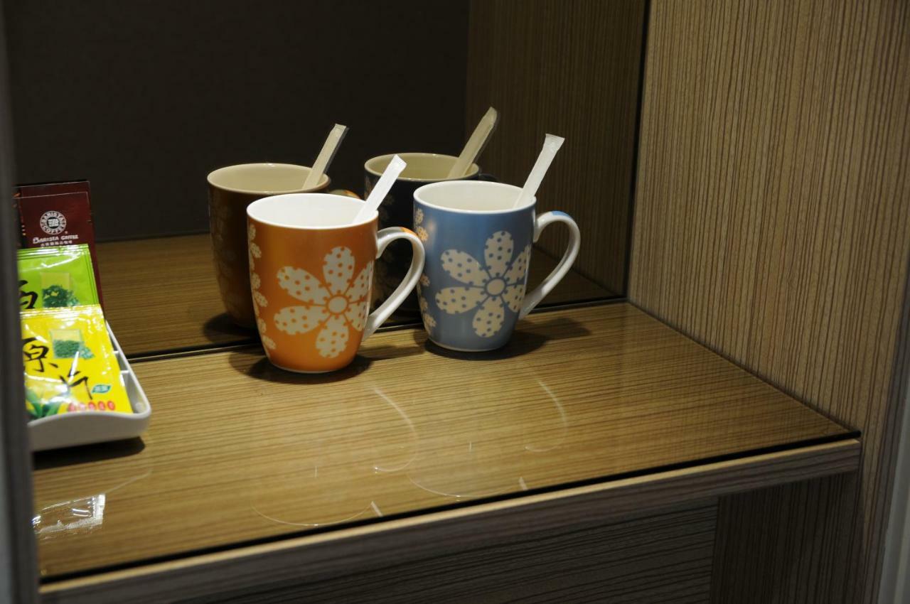 Sung Tai Hotel Kaohsiung Buitenkant foto